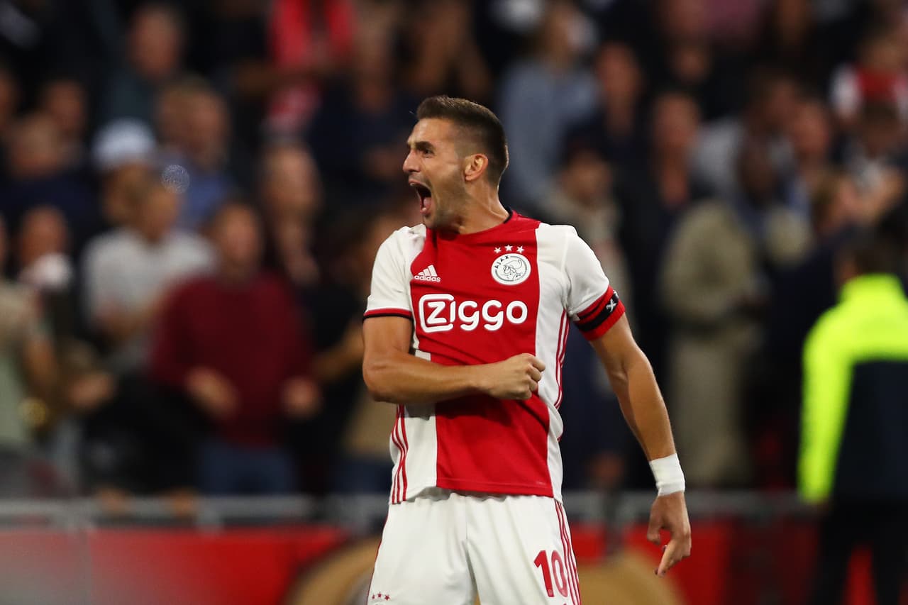 Dusan Tadic. Ajax. Atacante explosivo, con técnica, elegancia y mucha creatividad.