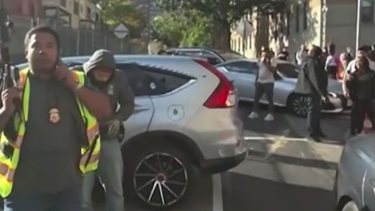 ¿Qué hacer si te enfrentas a un operativo como el de ICE en Nueva York? Abogada de inmigración da recomendaciones