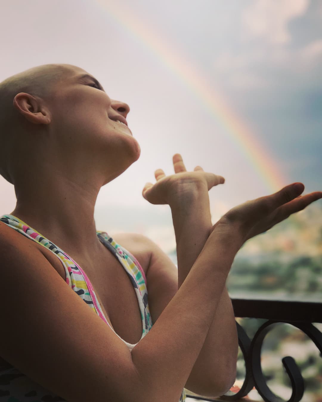 Agregó que a pesar de que se cumplen dos años de su muerte, aún no pueden lidiar con su ausencia, pues dejó “un gran vacío” en ellos.