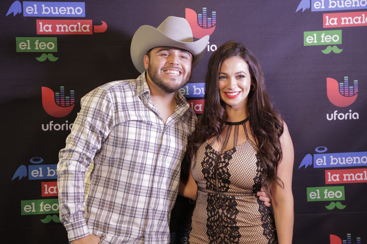 Carla Medrano enamoró a Gerardo Ortiz durante la entrevista del artista con 'El Bueno, La Mala y El Feo'.