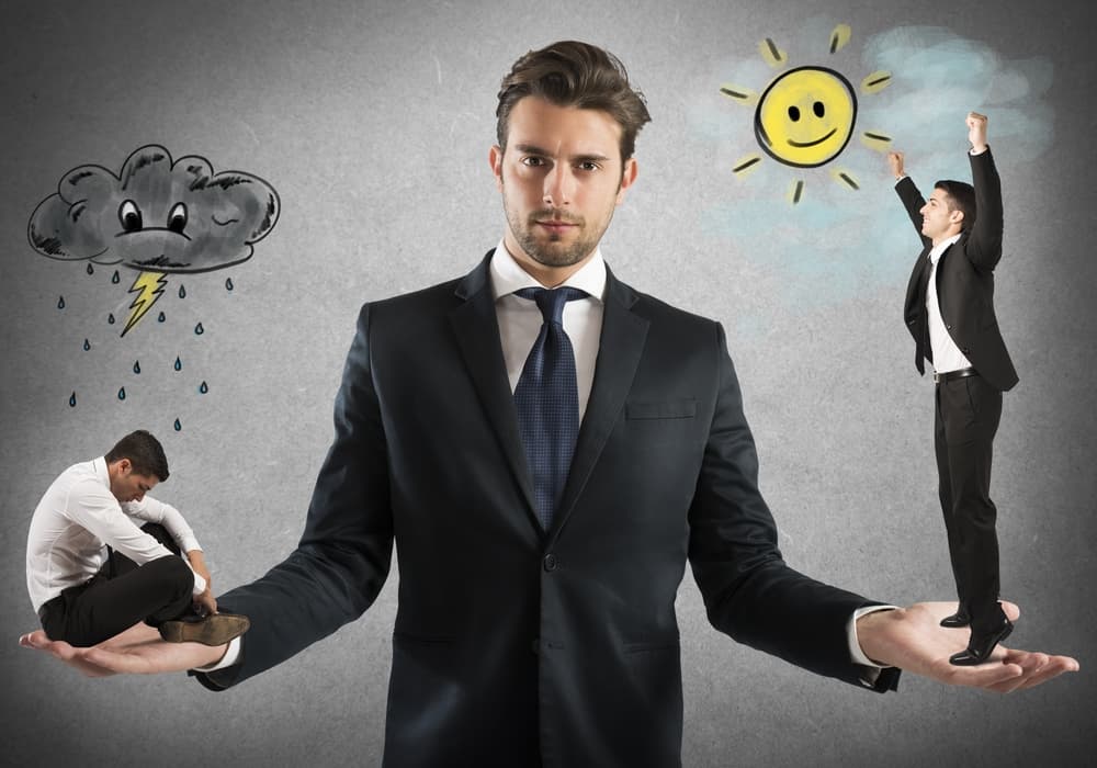 Afortunadamente, en ese caso, la astrología viene en tu ayuda pues cada signo zodiacal tiene un punto fuerte, que es el que debes siempre acentuar y explotar al máximo y otro débil que debes conocer para neutralizarlo de una forma adecuada, o bien aceptando una realidad que no puedes cambiar y obrando en consecuencia o sublimándola con los rasgos positivos de tu signo.