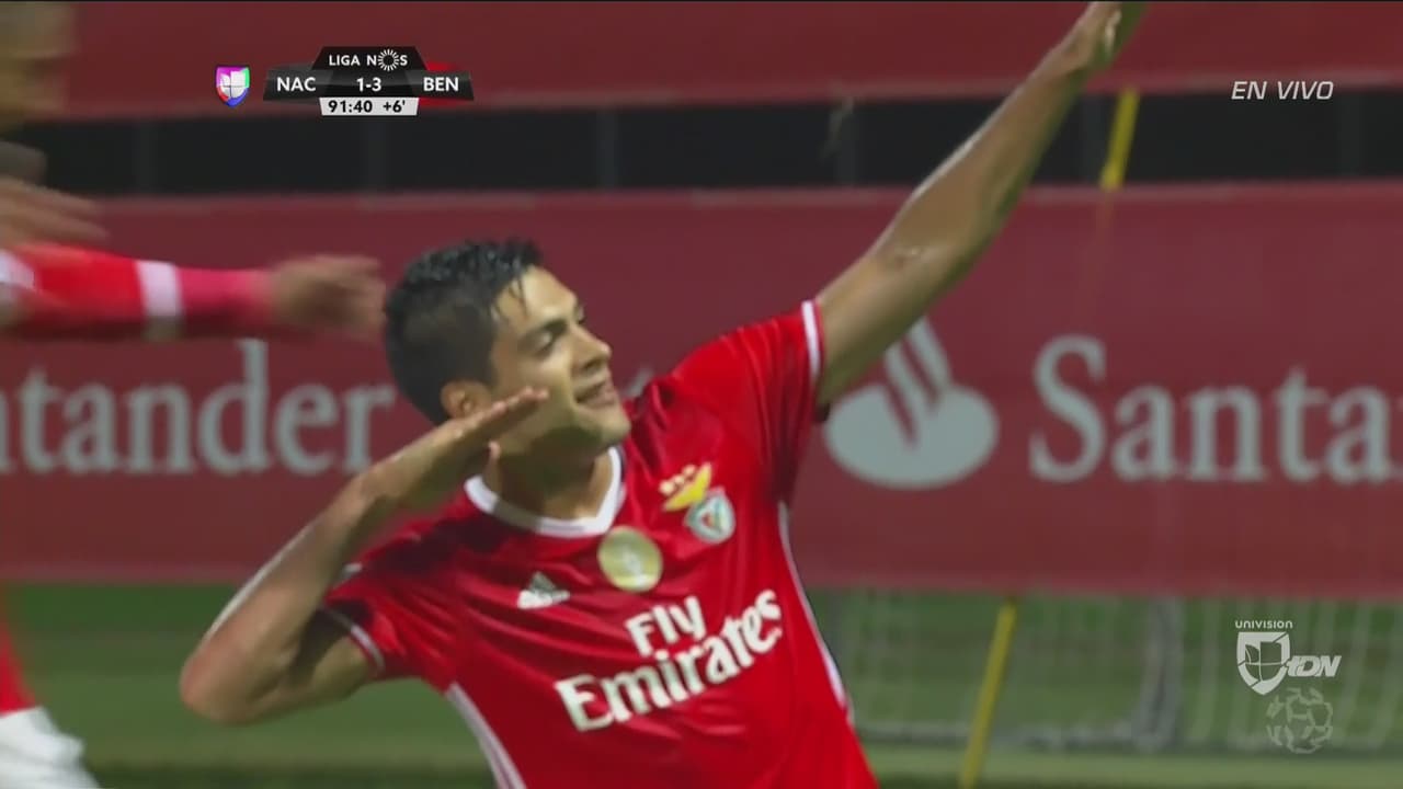 Con gol de Raúl Jiménez, Benfica superó al Nacional de Madeira