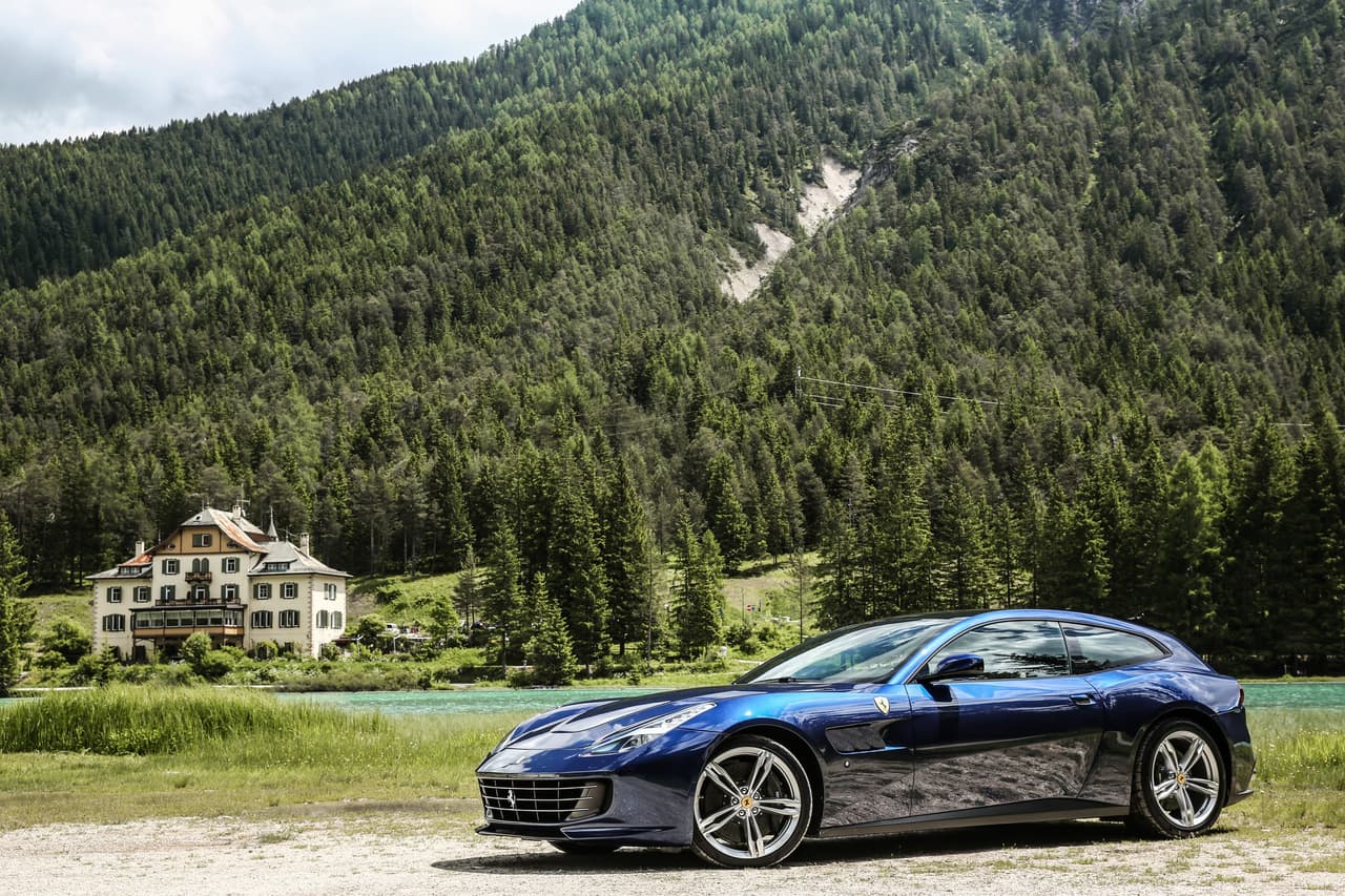 Ferrari GTC4 Lusso
