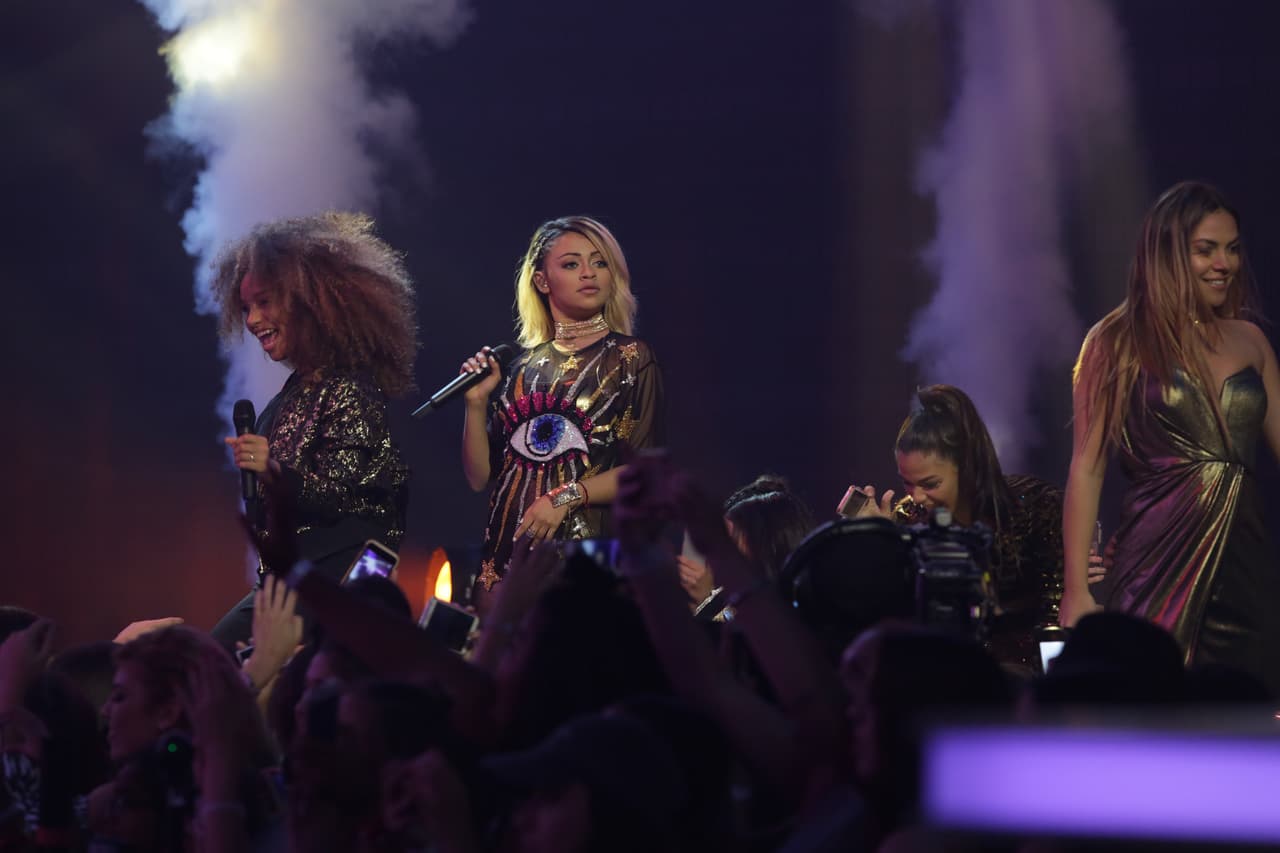 Y las chicas derrocharon talento con el número inaugural, demostrando por qué llegaron hasta la final.