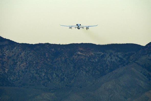 2. AVIACI"N NO COMERCIAL - Los fanáticos de la aviación amateur también se encuentran en la lista de los más odiados por las aseguradoras al considerarse una actividad peligrosa. En 2009 hubo 1,248 accidentes, mientras que en 2010 sólo 937, dando un total de 1,112 personas muertas sólo en ese periodo.