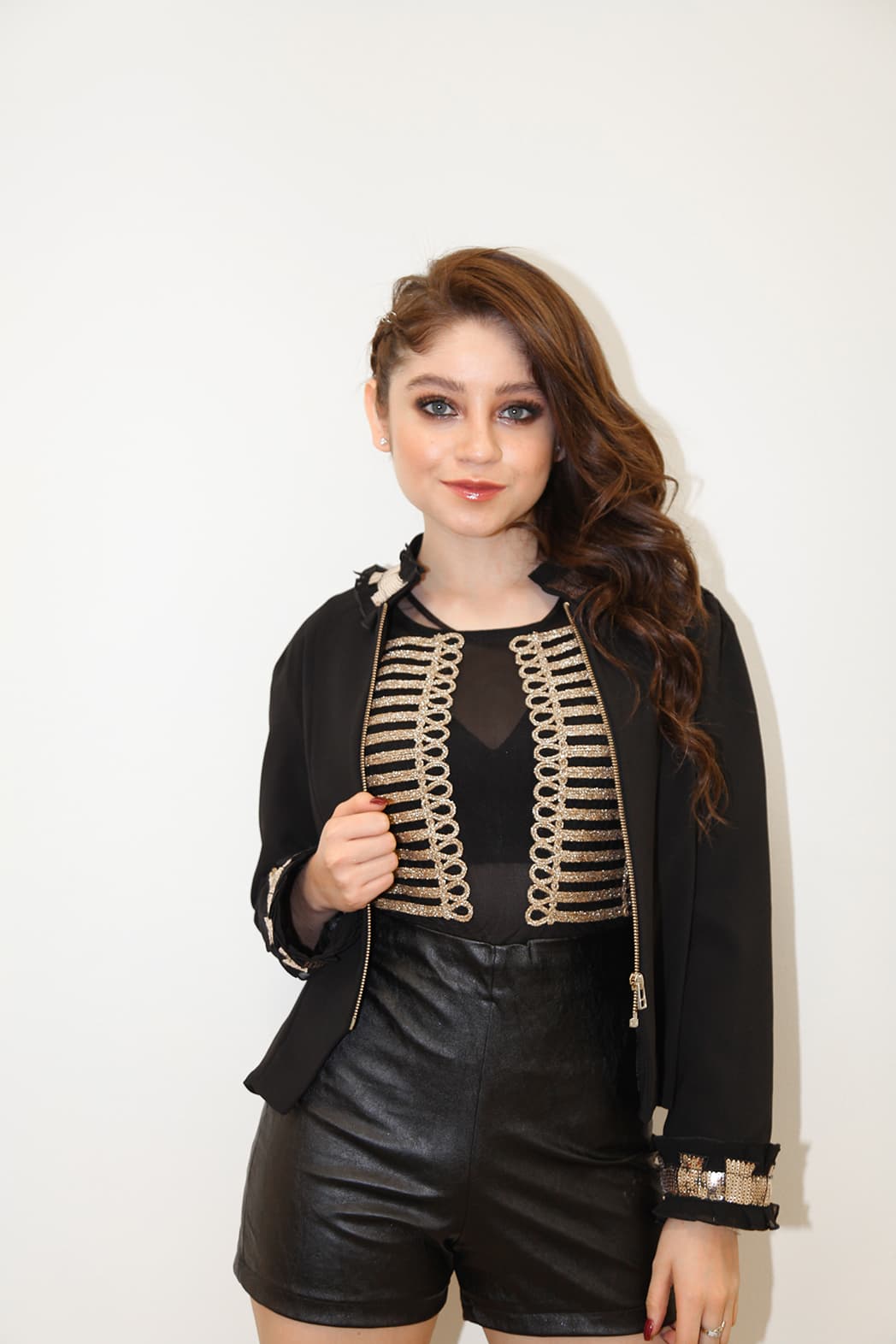 Karol Sevilla fue la primera afortunada con la que Mateo y Patricio coquetearon.
