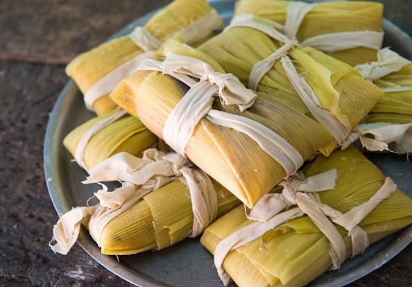 3. Proteínas precolombinas incluidas en el tamal: pavo, flamenco, rana, ajolote, tuza de bolsillo, conejo, pescado, iguana, huevos de pavo, miel, frutas, calabaza y frijoles, así como sin relleno.