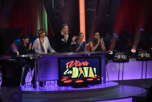 La reacción del público, los jurados y el panel de maestros no pudo ser más favorable. ¡Todos la ovacionaron!