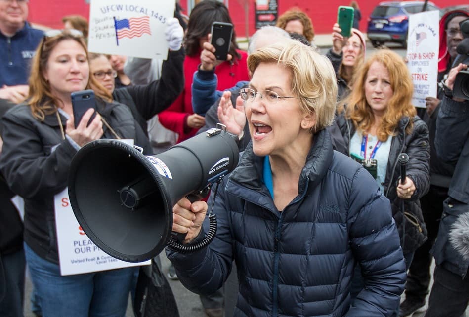 La senadora Elizabeth Warren pide iniciar un juicio político a Trump tras la publicación del informe de Mueller