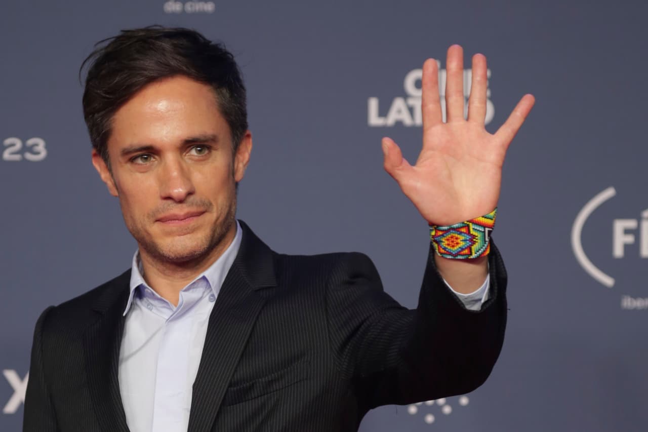 Gael García Bernal triunfa en los Premios Fénix
