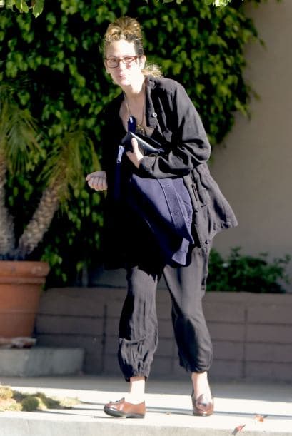 Julia tras salir de misa.