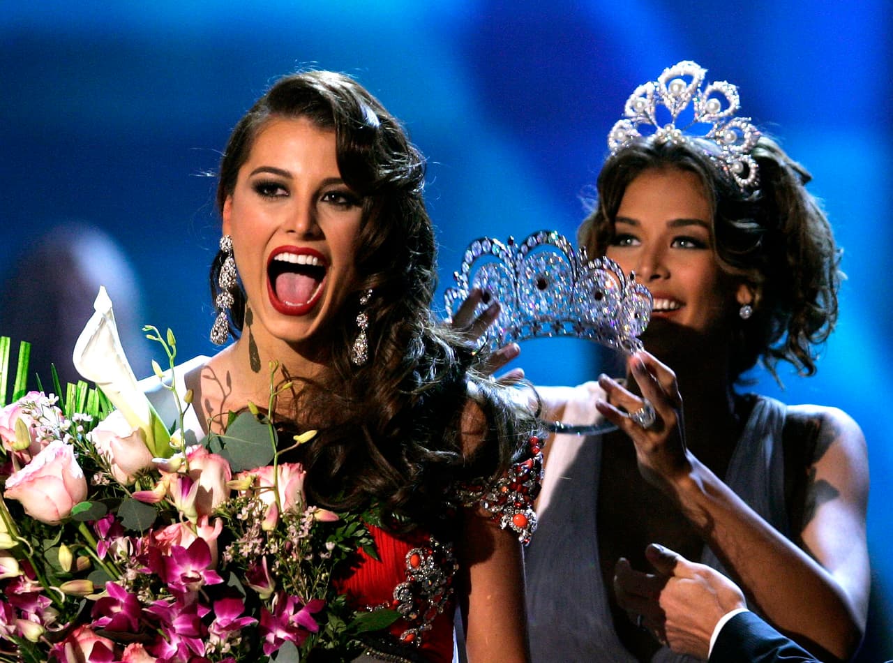 Cómo un escándalo y acusaciones de prostitución tienen en vilo al concurso Miss Venezuela