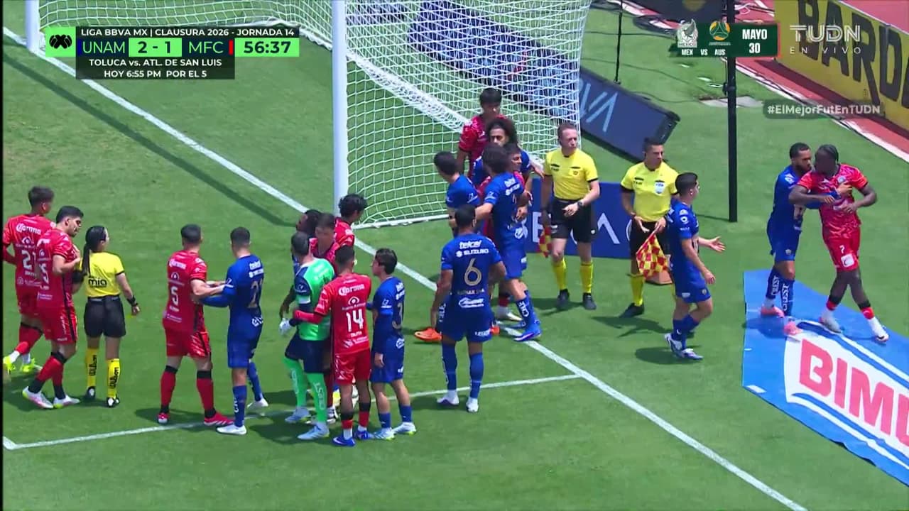 ¡Se arma la bronca! Keylor se hace de empujones con Brian Rubio