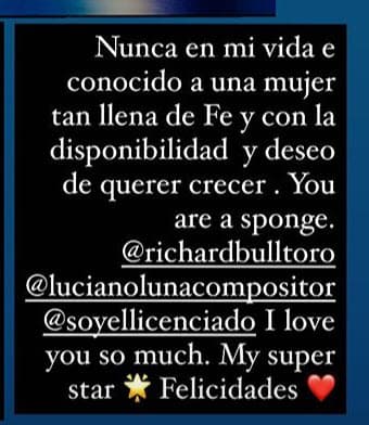 Luego vinieron palabras cariñosas y de amor para Chiquis: "Nunca en mi vida he conocido a 
<b><a href="https://www.univision.com/famosos/sin-rastro-de-lorenzo-mendez-y-con-poca-ropa-chiquis-rivera-vuelve-a-instagram-video" target="_blank">una mujer tan llena de fe</a> </b>y con la disponibilidad y deseo de querer crecer". 
<br>