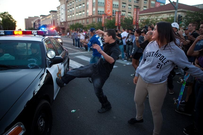 Jurado determina que un policía mató sin razón a joven hispano en California en 2012, pero el gobierno local aún defiende sus acciones