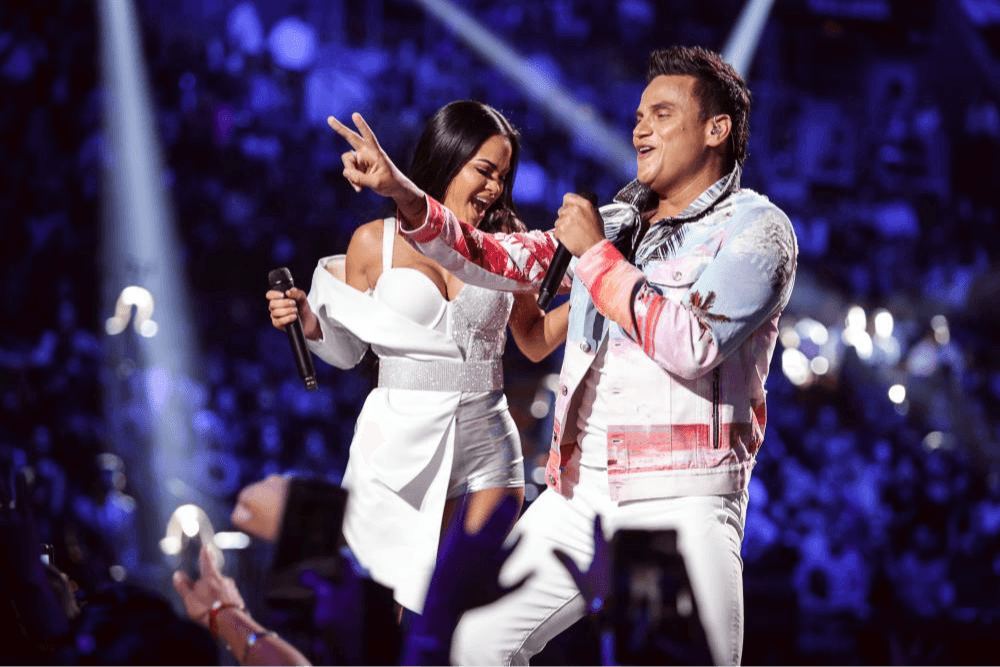 Natti Natasha y Silvestre Dangond
<br>Año: 2019
<br>La intérprete dominicana presentó el tema 'Justicia' con Silvestre Dangond.