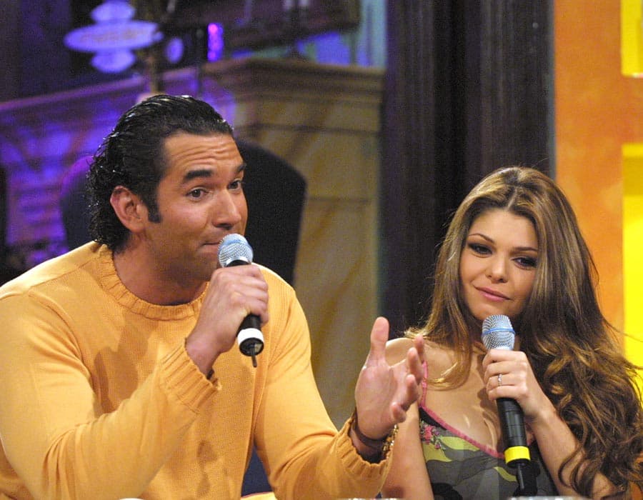 Itatí Cantoral trabajó al lado de Eduardo Santamarina en la telenovela 'Salud, dinero y amor' en 1997 y en 1999 contrajeron nupcias.