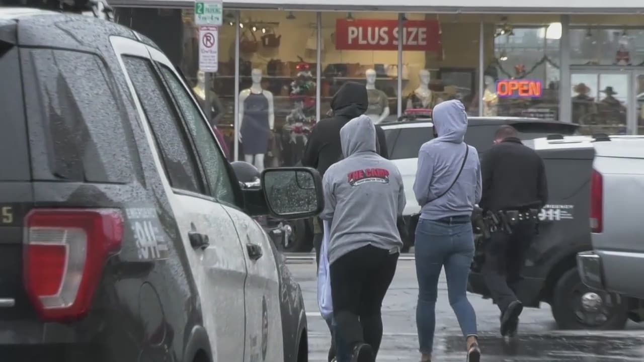 Niña de 14 años muere durante un tiroteo en una tienda Burlington ubicada en North Hollywood