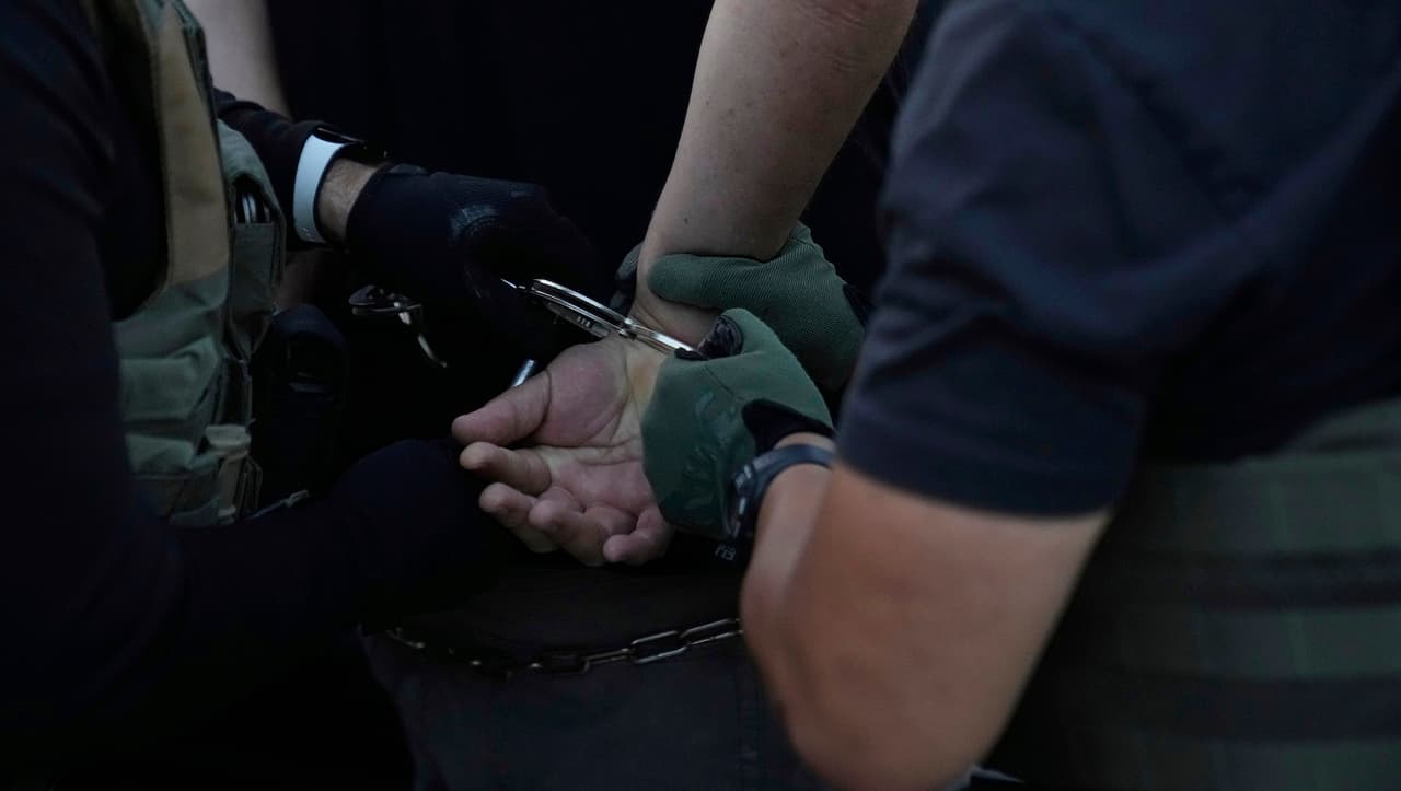 Mujer hospitalizada tras operativo de inmigración en Ladera Heights causa indignación