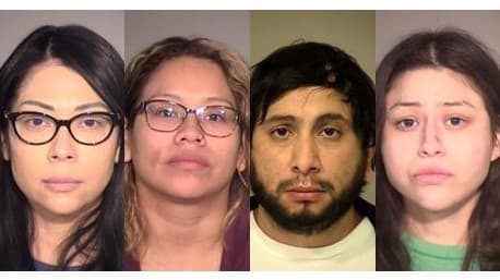 Cuatro presuntos miembros de la red de tráfico sexual liderada por la familia Paredes que fueron arrestados el 2 de marzo de 2021.