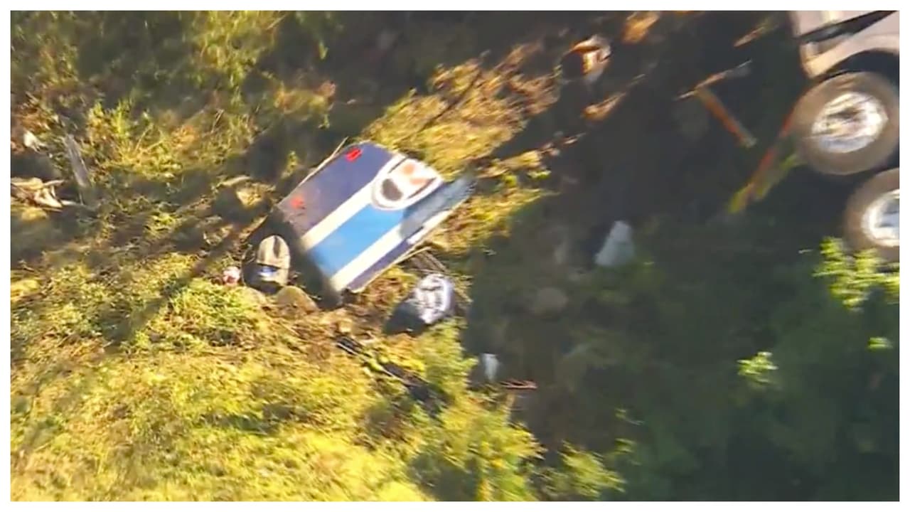 El autobús era parte de una caravana de seis autobuses, que se dirigían a un campamento en Greeley, en el noreste de Pensilvania.
<br>