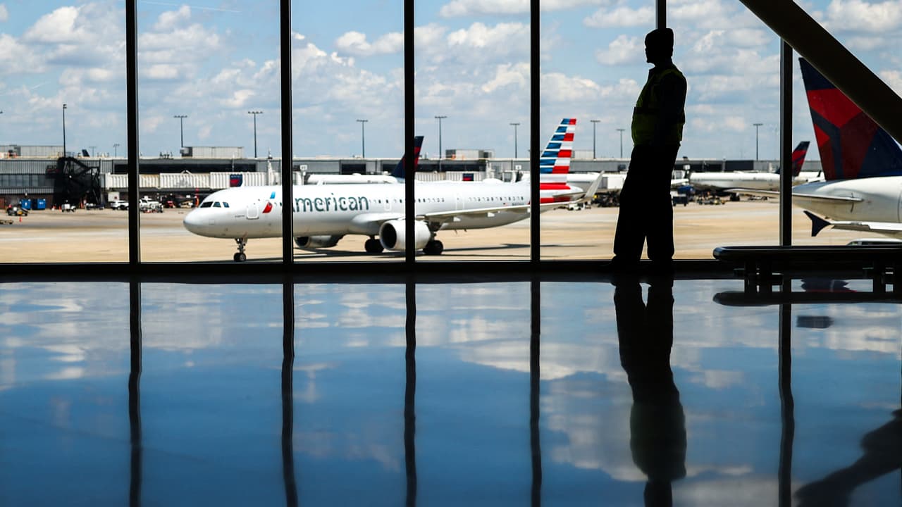 Reducción de tráfico aéreo: crece la incertidumbre entre pasajeros del aeropuerto Hartsfield-Jackson