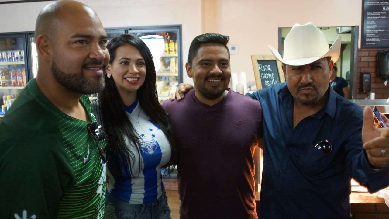 La Hondureña confía en que su selección le gane a México y en un próximo partido, y no tiene problema con seguir pagando apuestas hasta lograr que El Feo y El Pelón sean los que paguen el siguiente reto.