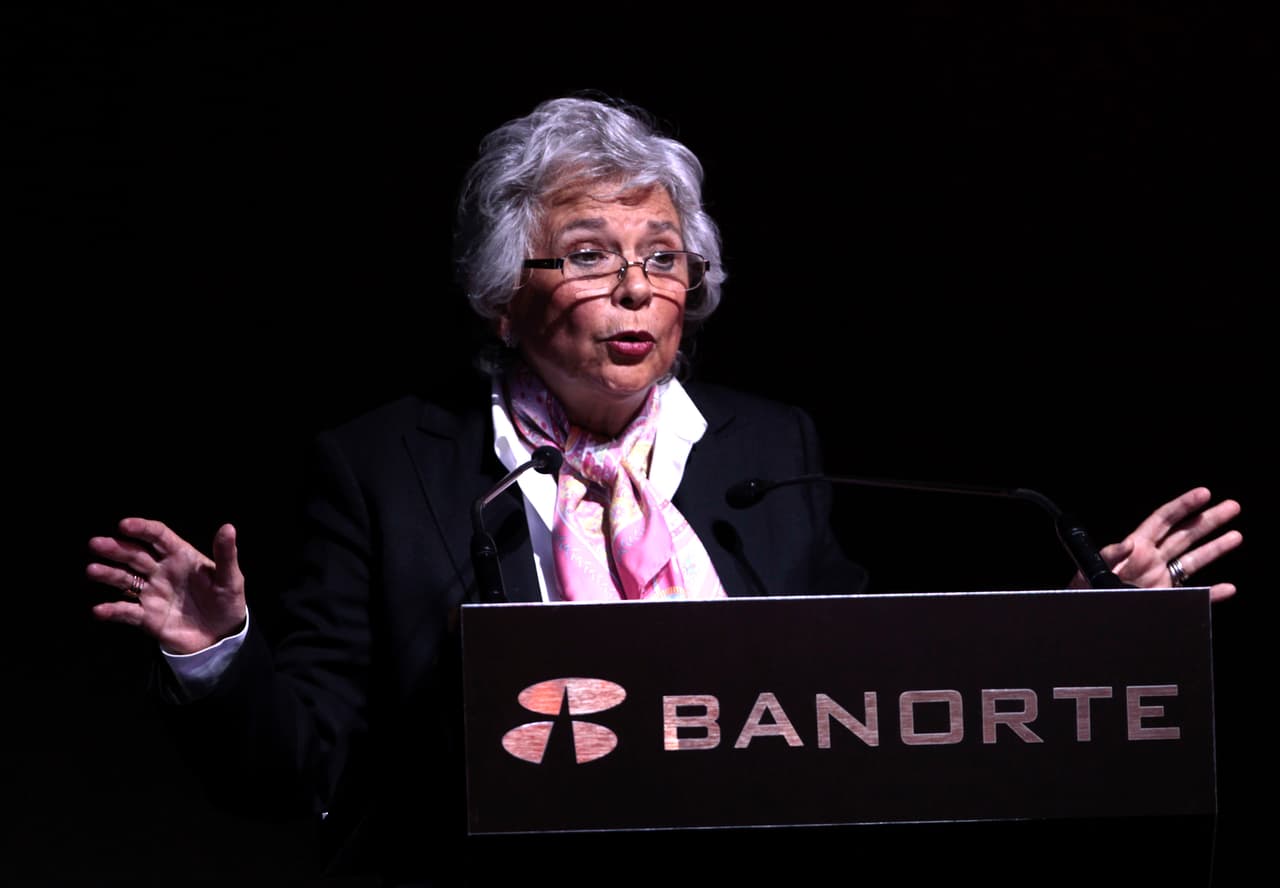 La futura secretaria de Gobernación de Andrés Manuel López Obrador, Olga Sánchez Cordero, durante el Foro Estrategia Banorte 2018, en Ciudad de México.