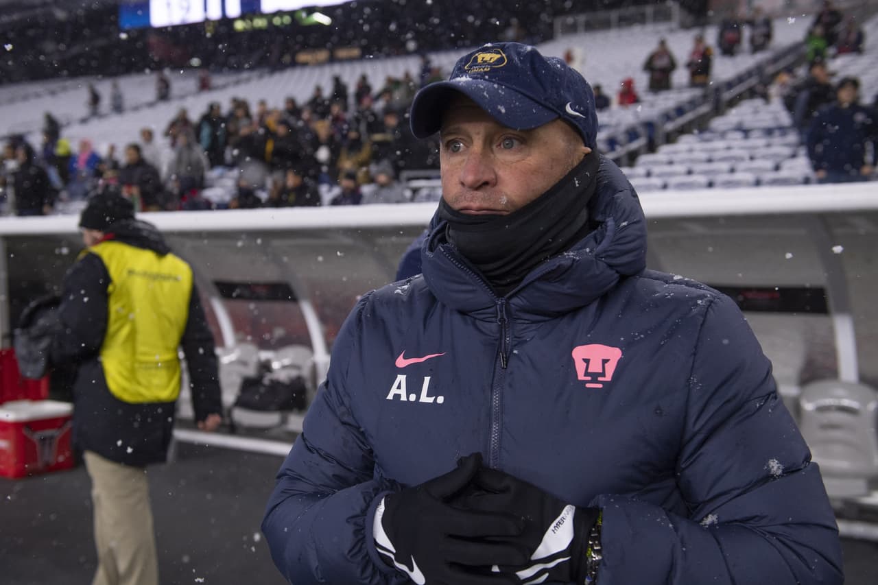 New England Revolution fue muy superior a los Pumas y se impuso gracias a un doblete de Adam Buksa y otro tanto de Sebastian Lletget.