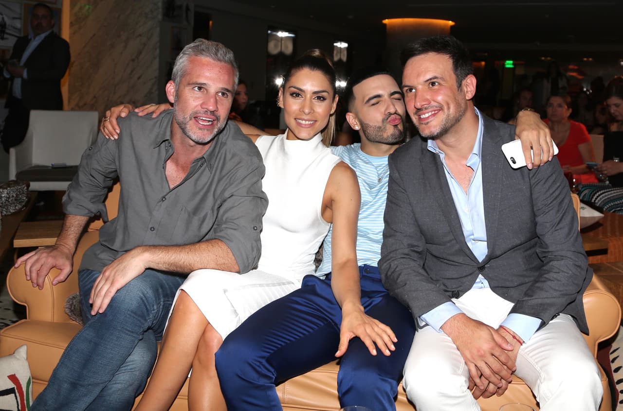 Los informantes dicen que "el actor 
<b>está muy decaído anímicamente</b>" tras lo que vivió y que ahora su familia se concentra en ayudarlo emocionalmente.
<br>