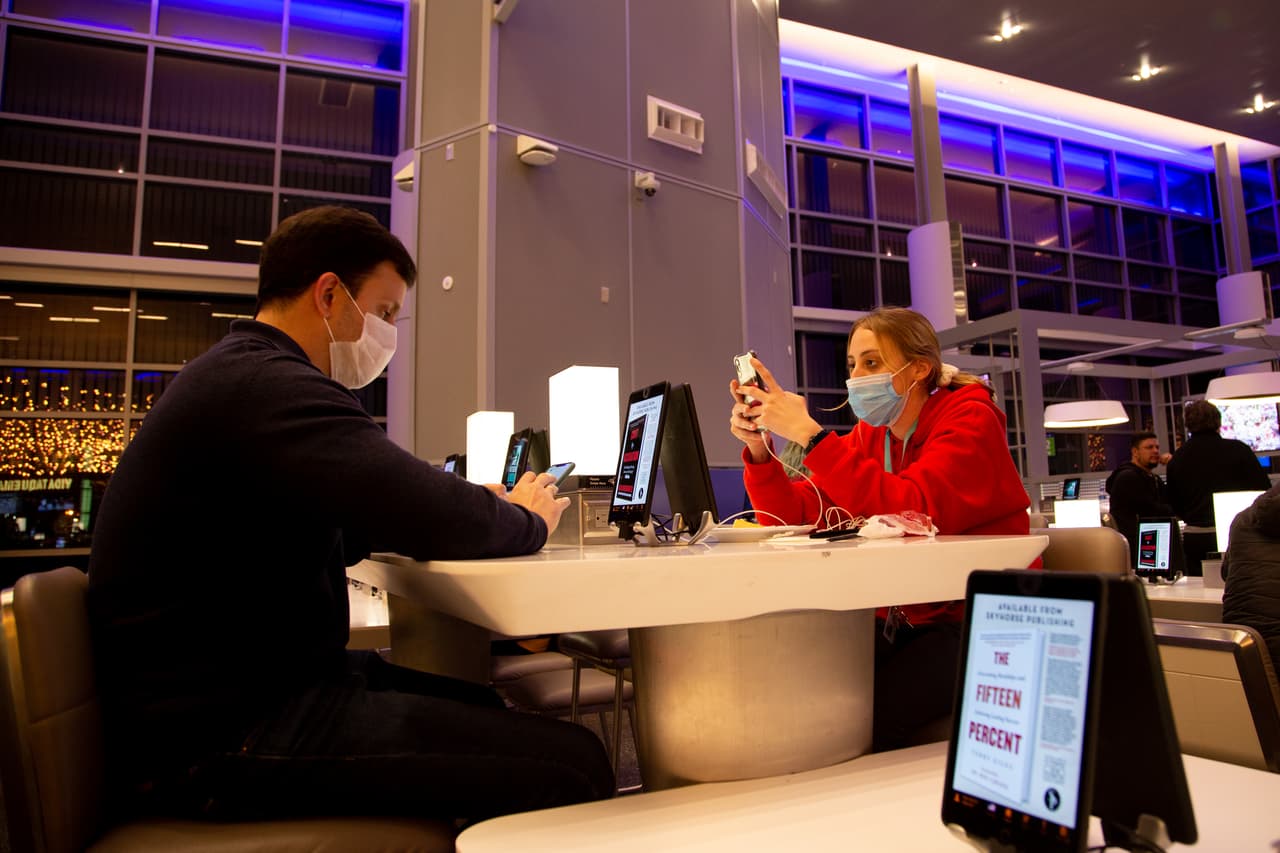 Aeropuerto de Tucson obliga el uso de máscaras a todos los viajeros, esto es lo que debes saber