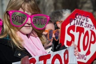 Críticos de la política de espionaje del gobierno federal piden la cancelación de los programas de la Agencia Nacional de Seguridad (NSA).