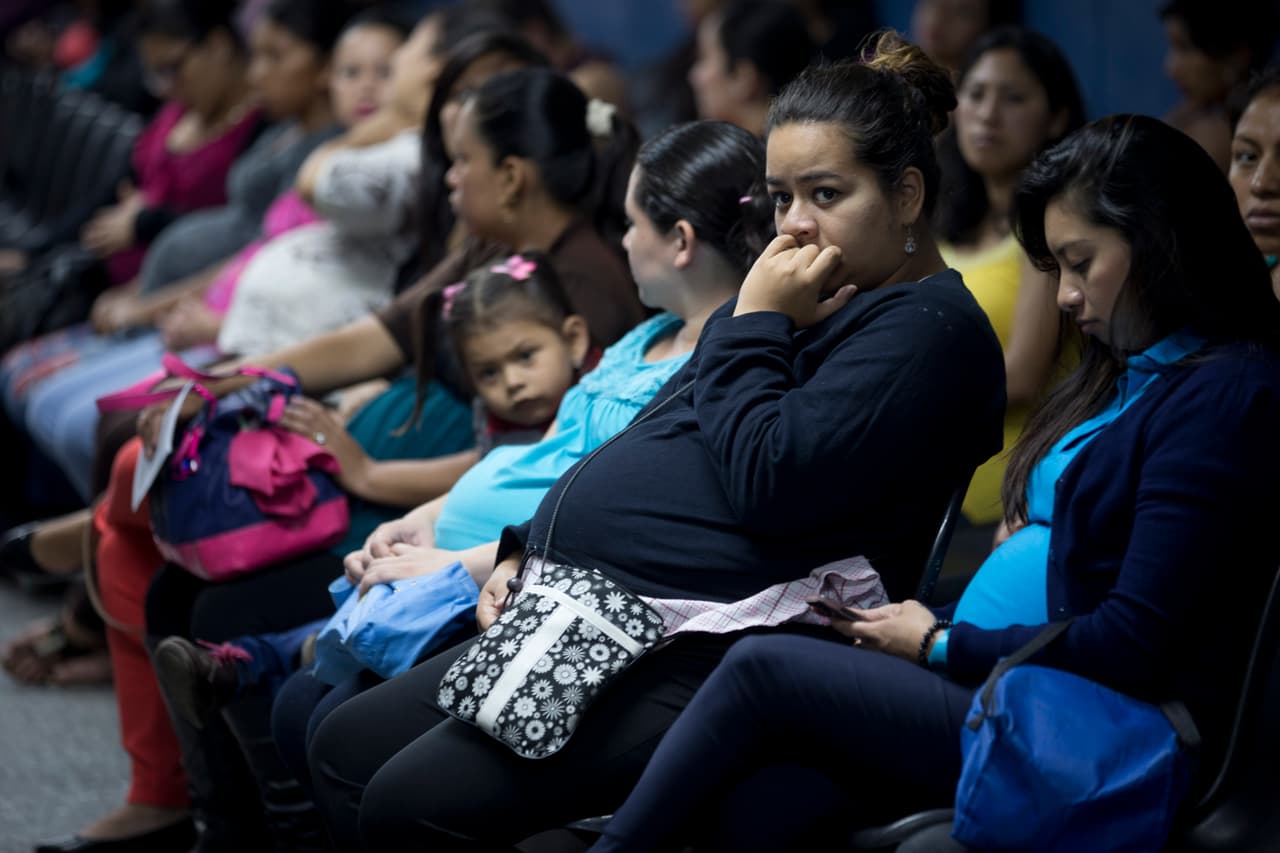 Las embarazadas, las más vulnerables al virus del Zika.