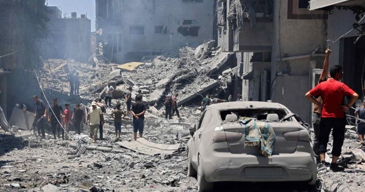 Suman 28 muertos por ataques israelíes en Gaza