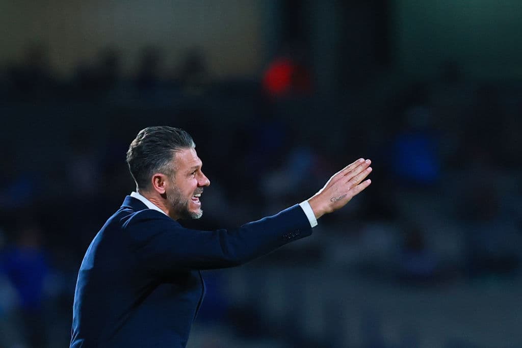 ¿Se va o se queda? Se decide el futuro de Martín Demichelis en Monterrey