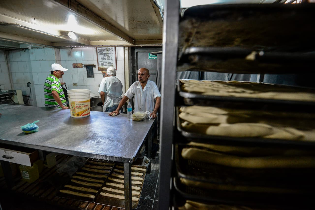 La producción de pan ha decaído en algunas de las panaderías expropiadas, según señalan los clientes.