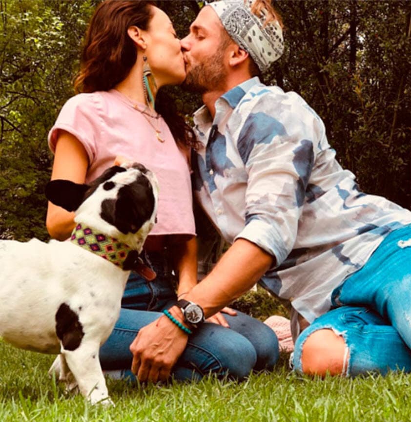 Incluso La Chata, la perrita bulldog francés de la actriz, fue parte importante de la relación.
<br>