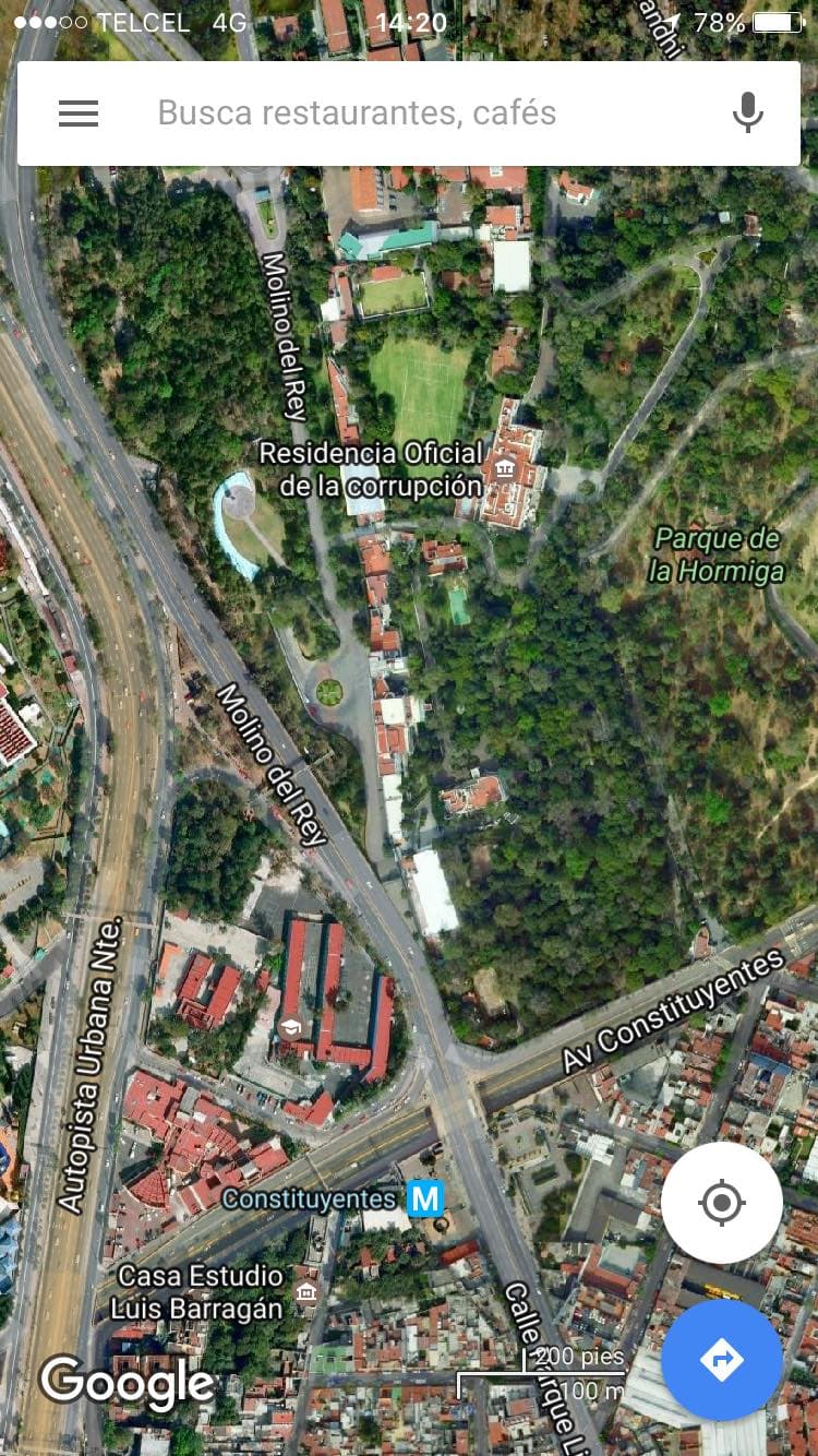 La vista satelital de Google Maps también mostraba el 'nuevo' nombre de la residencia oficial.