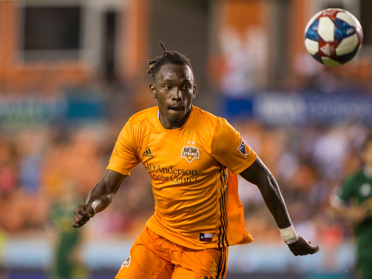 De cara a la Copa Oro, Alberth Elis lo tiene claro: “El país espera mucho de nosotros”