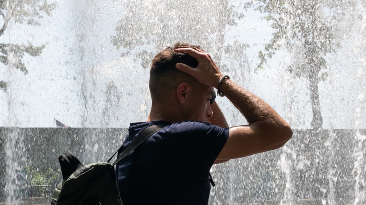 ¿Cómo mantenerse fresco sin aire acondicionado? Sigue estos sencillos consejos