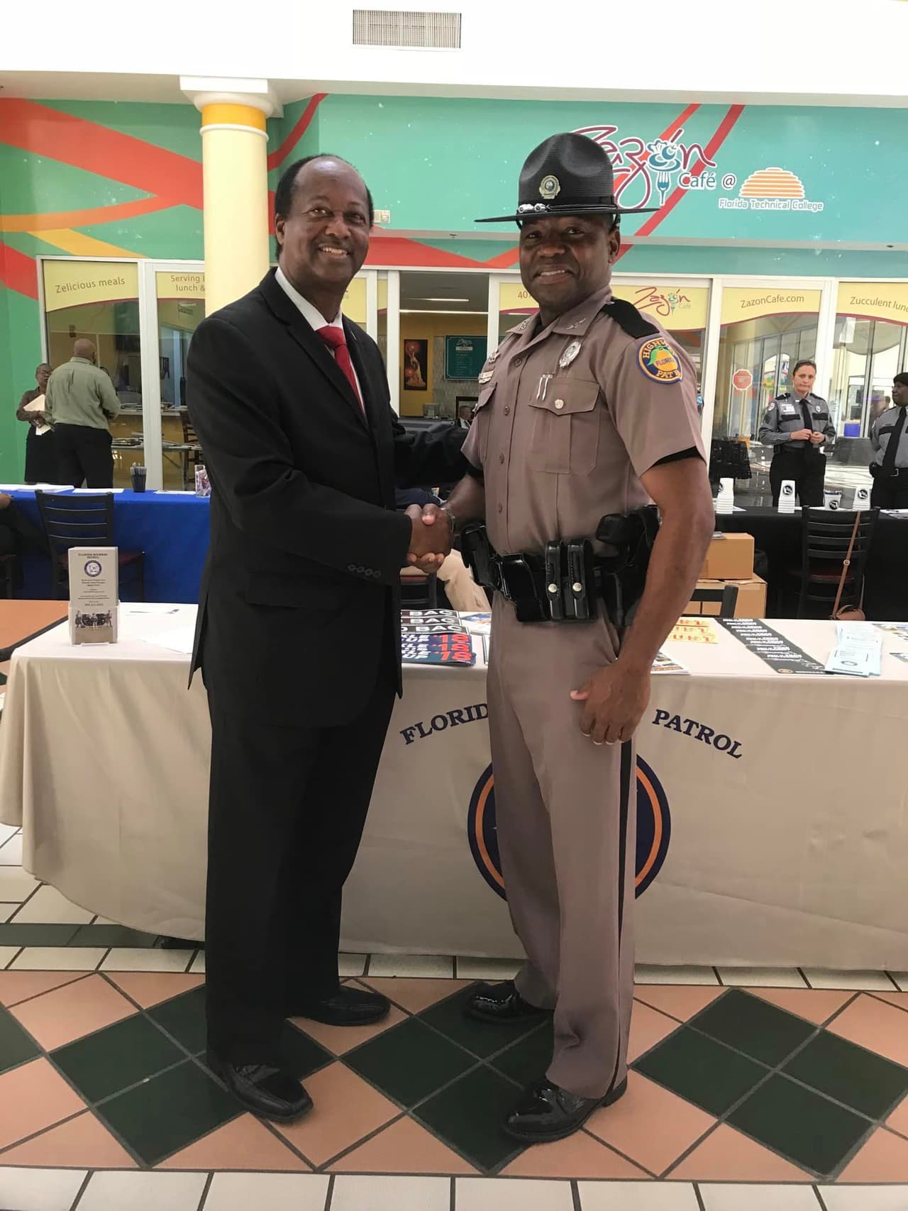 Conoce más sobre Ings y sus propuestas, 
<b><a href="https://www.ingsfororlandomayor.com/" target="_blank">aquí</a></b>.