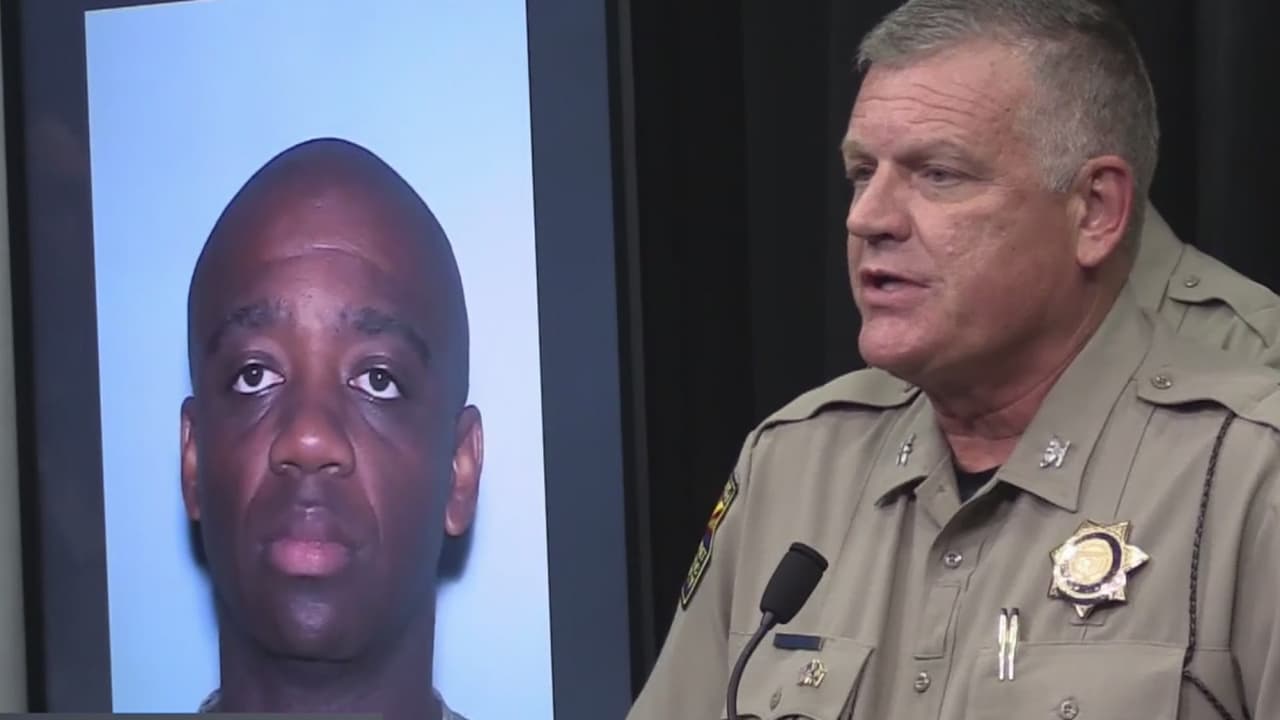 Aumenta a 15 el número de posibles víctimas del oficial de Arizona acusado de abuso sexual