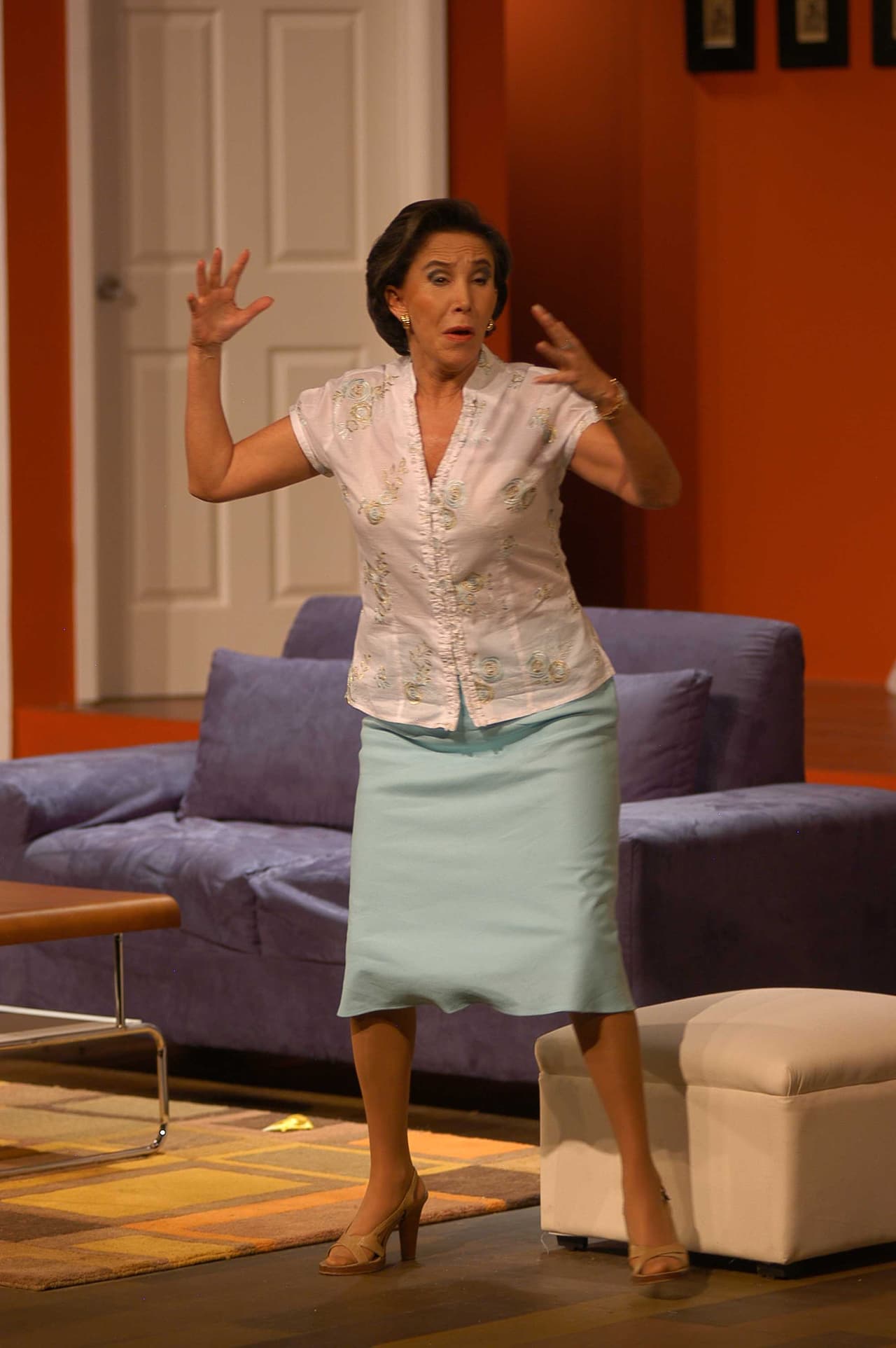 Aunque en este tiempo de retiro estuvo haciendo teatro, siempre fue de la mano de Chespirito, por lo que ponerse bajo las órdenes del director Nicolás López fue algo totalmente nuevo para ella.