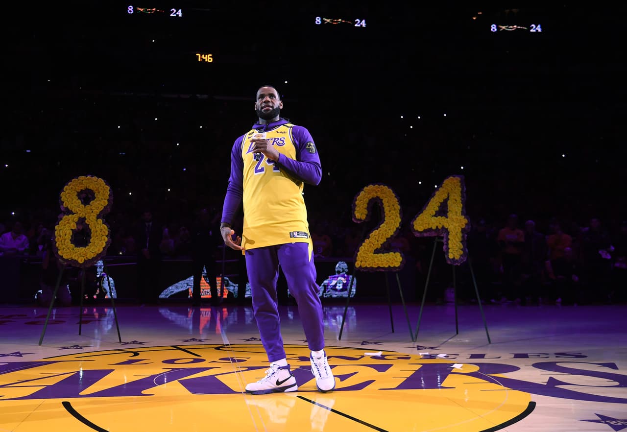 Así se vivió el emotivo homenaje a Kobe y Gianna Bryant en el regreso de Los Angeles Lakers a la duela.