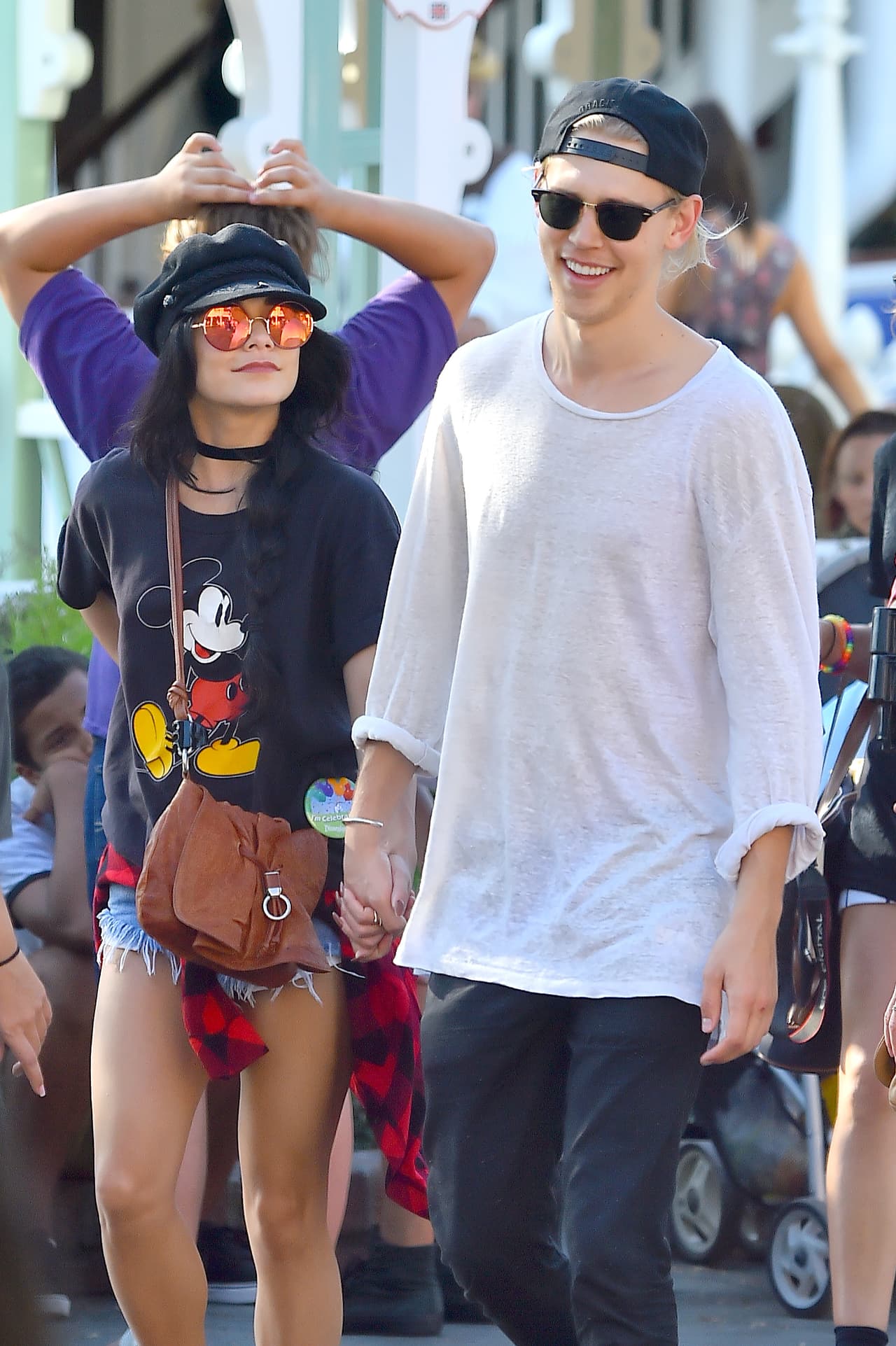 Para festejar su cumpleaños, lo llevó nada menos que a Disneylandia.