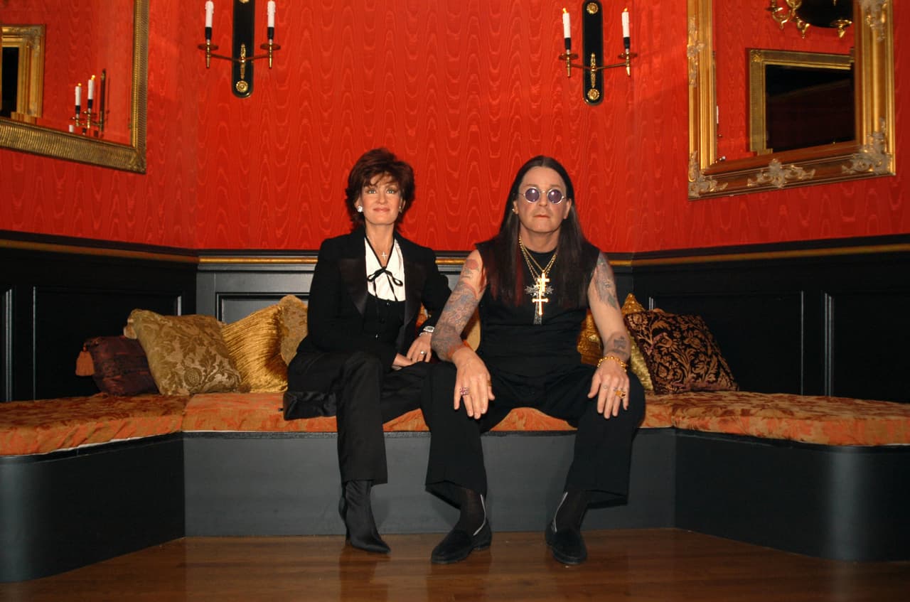 Sharon Osbourne adelantó que su esposo acudirá con un profesional en Suiza para "poner su sistema inmunológico en 
<b>apogeo</b>".