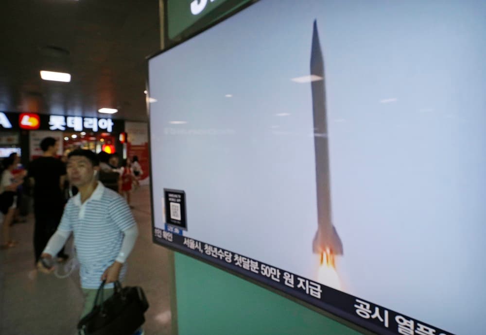 Un misil lanzado por Corea del Norte cae a solo 150 millas de Japón
