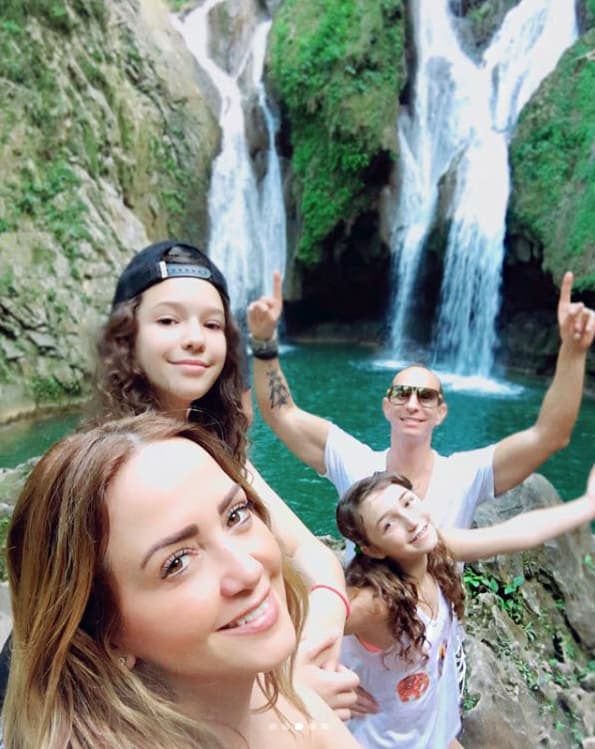 Cuba es conocida por su belleza natural y sus hermosos paisajes, entre llos, decenas de cascadas y estanques naturales.