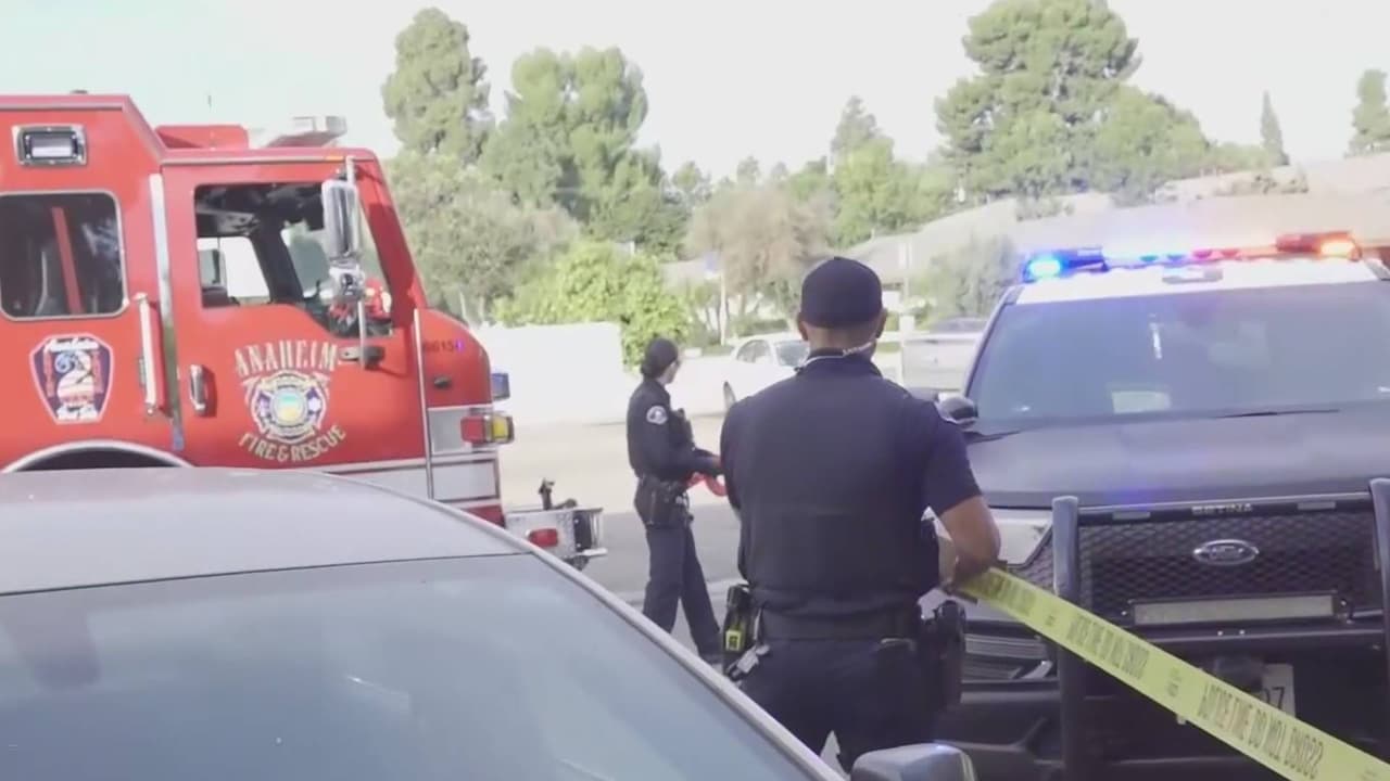 Adolescente es apuñalado cerca de la preparatoria Savanna en Anaheim: detienen al sospechoso
