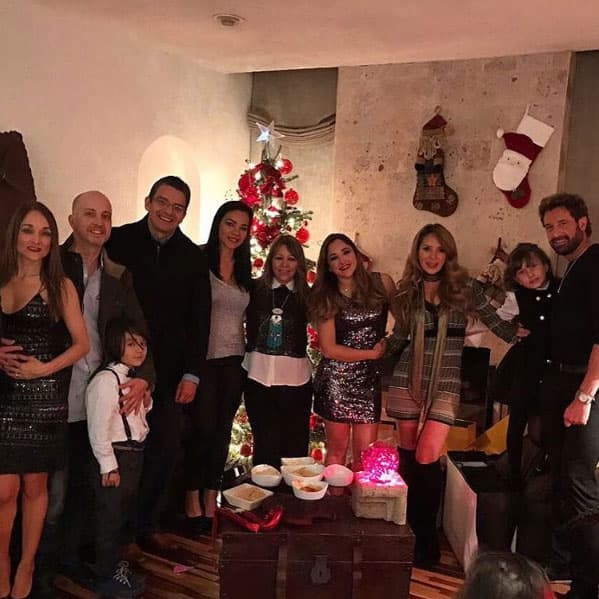 Sherlyn: "Cuando Jesús nace en el corazón de las personas es cuando realmente nace la Navidad!".